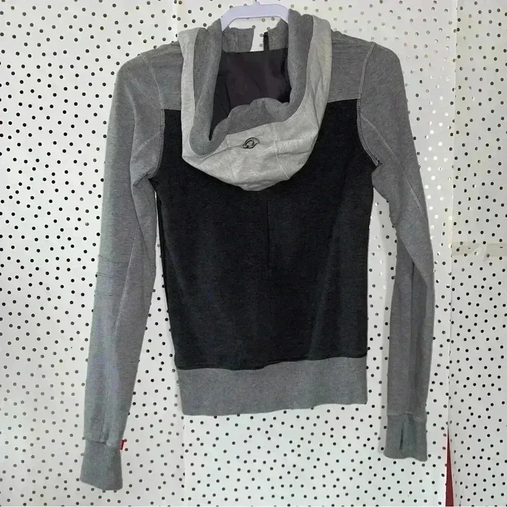 Lululemon Grey Jacket